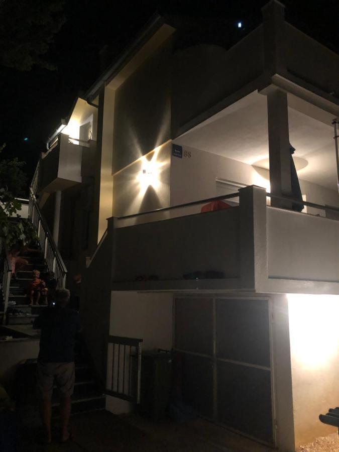 Tomo Apartment Starigrad Paklenica Zewnętrze zdjęcie